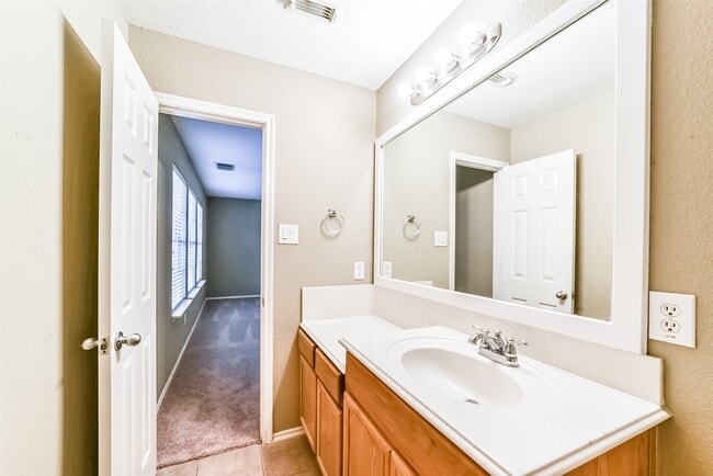 Building Photo - 21223 Fire Wind Ct