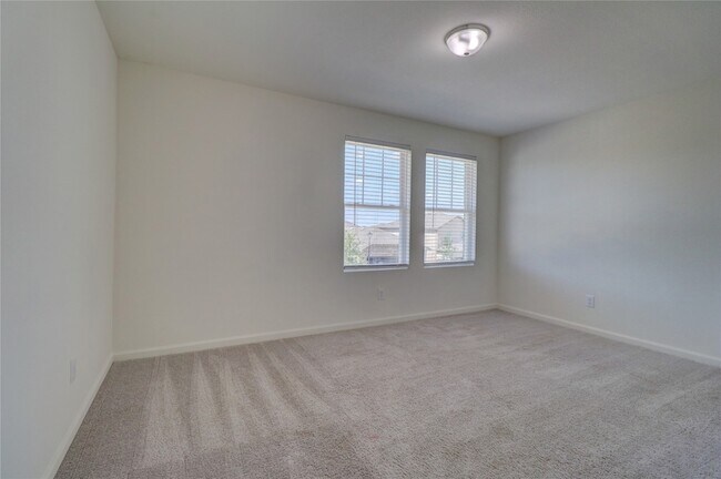 Building Photo - 613 Colgate Cir