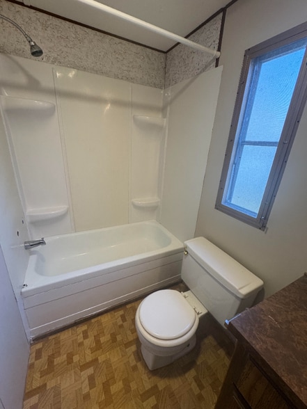 Building Photo - 4664 US-30