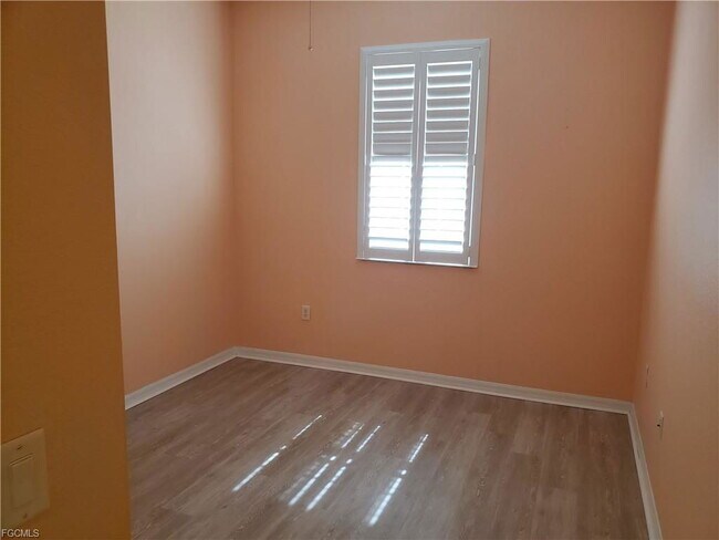 Building Photo - 9832 Cristalino View Way