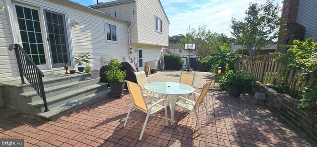 Building Photo - 4033 Pickstone Dr