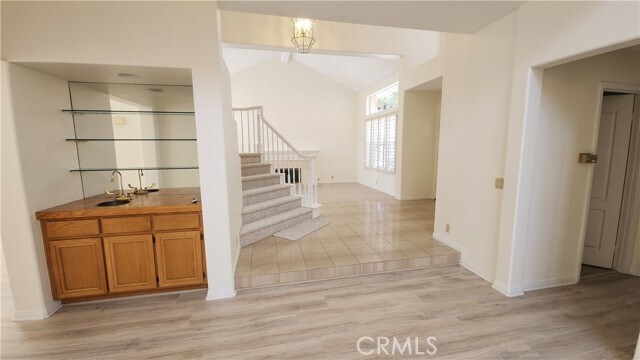 Building Photo - 2162 Ventia