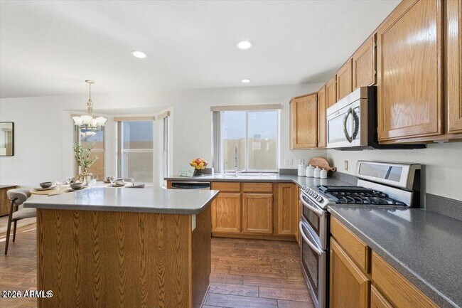 Building Photo - 20413 N 97th Ave