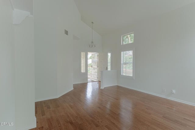 Building Photo - 556 Arapaho St