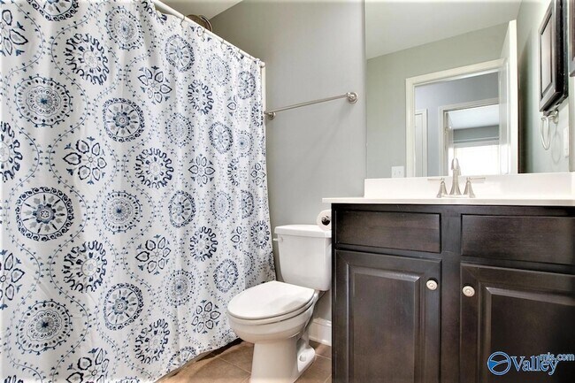 Building Photo - 24603 Rolling Vista Dr