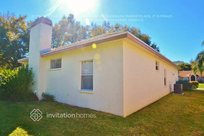 Building Photo - 3942 Appletree Dr