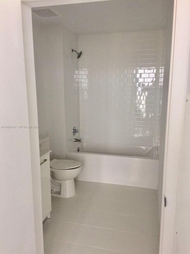 Building Photo - 151 SE 1st St