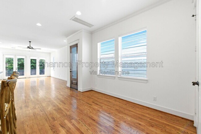 Building Photo - 1531 Dorothy St