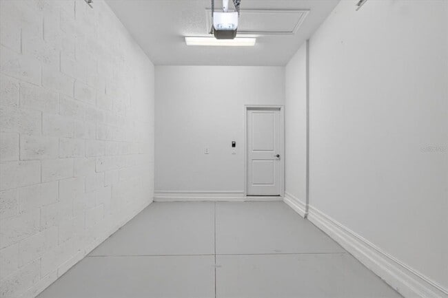 Building Photo - 6925 116th Ct E