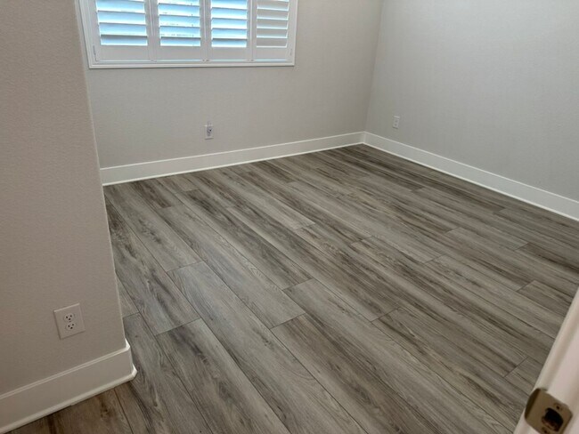 Building Photo - Epic REA - Brighton Landing Village 3 BR/2 BA Home Built in 2022 on 1 Level - Vacaville