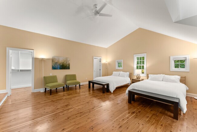 Building Photo - 84 Gunn Hill Rd