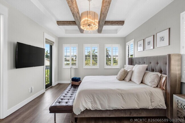 Building Photo - 622 Windward Cir S