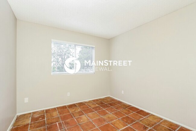 Building Photo - 4 Bedroom Pet-Friendly Home in PEORIA, AZ ...