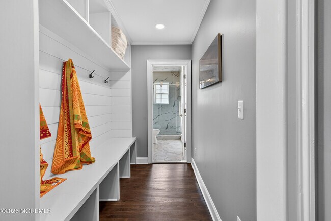 Building Photo - 20 Woodland Ave