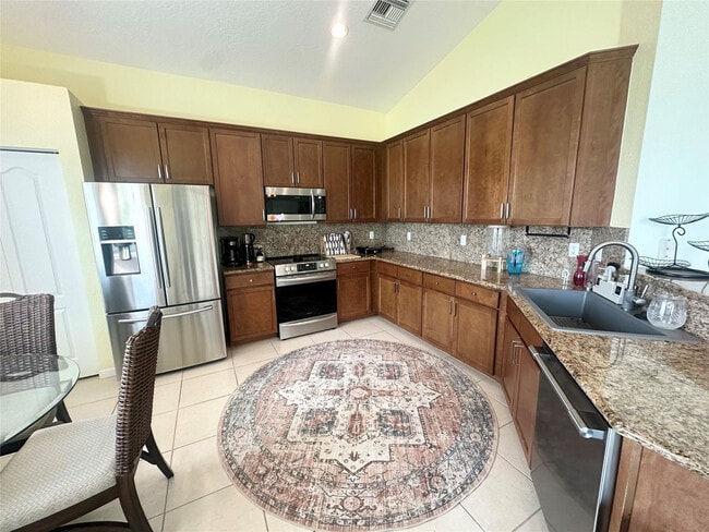 Building Photo - 6028 Santa Margarito Dr