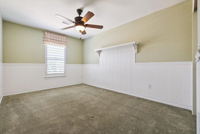 Building Photo - 9218 Viaggio Way
