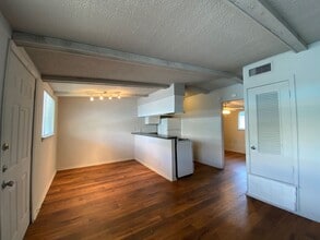 Building Photo - 3816 Speedway