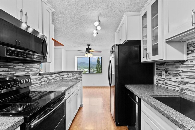 Building Photo - Puu Alii 715 — Bay-View 2BR/2BA Townhouse ...