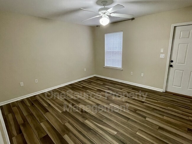 Building Photo - 4434 Gearhart Rd