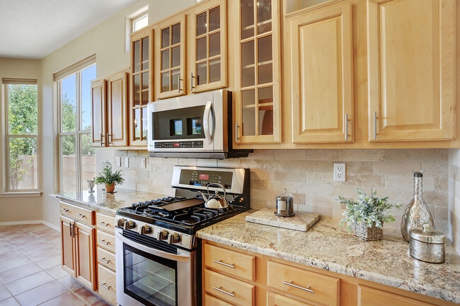 Building Photo - 6215 Goldfield Pl NE