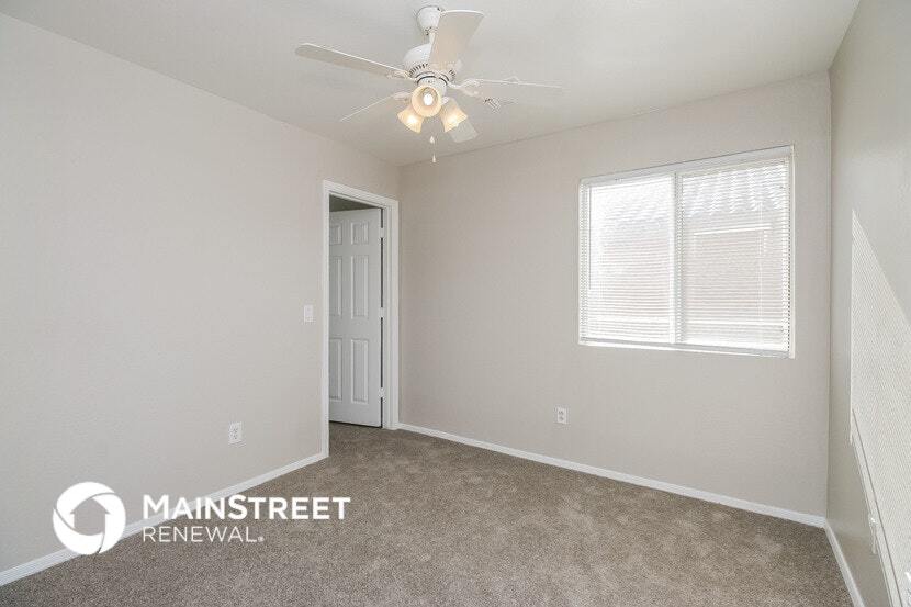 Building Photo - 31805 N Sundown Dr