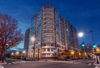 Building Photo - Incredible Luxury 2BR/2BA Condo Includes G...