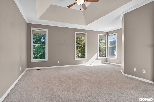 Building Photo - Spacious 4BR House in Canton