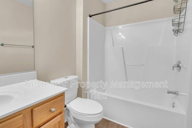 Building Photo - 3111 Alder Way