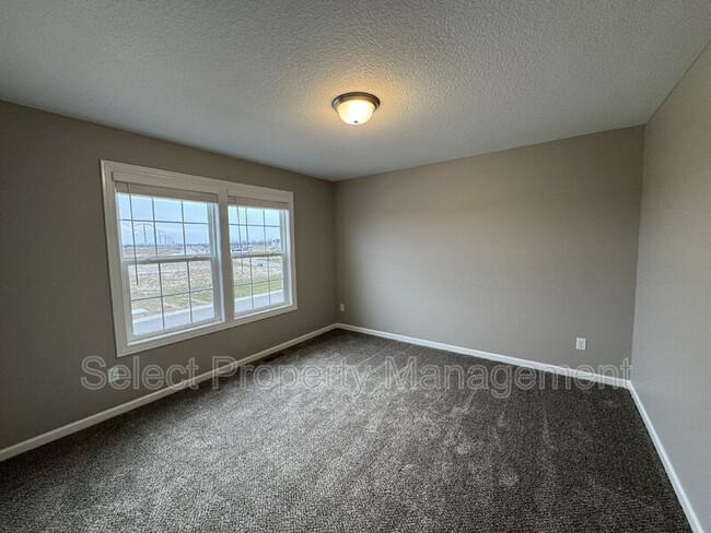 Building Photo - 1032 Matteotti Avenue