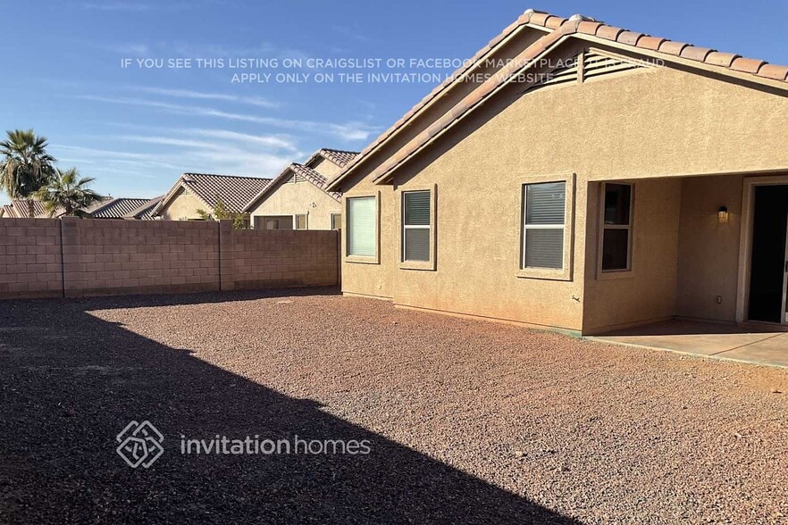 Building Photo - 11855 W Monte Vista Rd