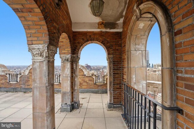 Building Photo - 1512 Spruce St