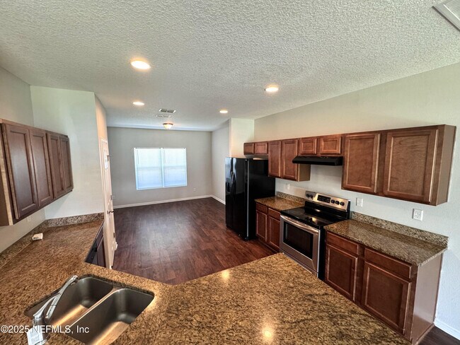 Building Photo - 8224 Golden Bamboo Dr