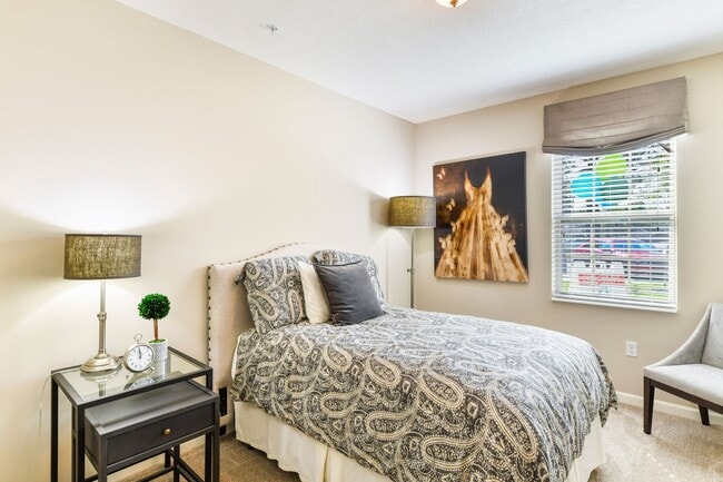 Building Photo - 1581 Gilmore Park Ave