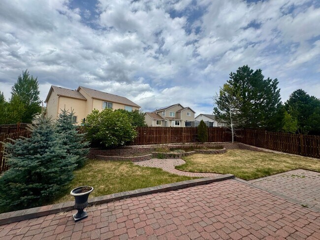 Building Photo - 5 Bedroom Home in Stetson Hills