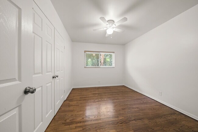 Building Photo - 1517 Harvard St