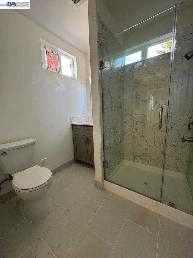 Building Photo - 1632 Wayne Ave