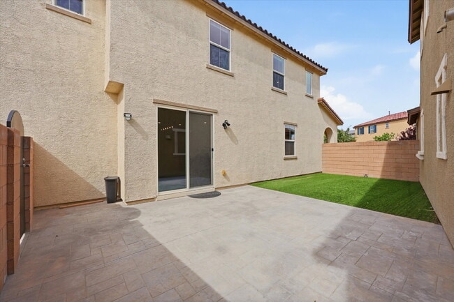 Building Photo - Beautiful home in the desirable Inspirada community! Move in ready!