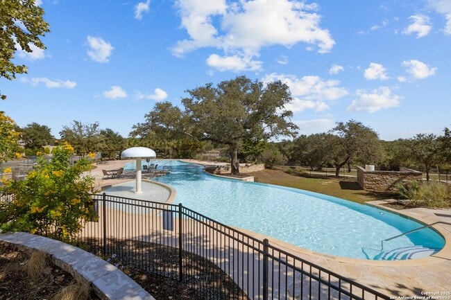 Building Photo - 13044 Louberg Vly