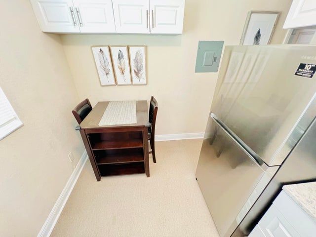 Building Photo - 441 NW 7th Terrace