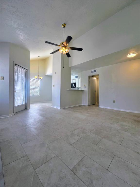 Building Photo - 2021 Spenwick Dr