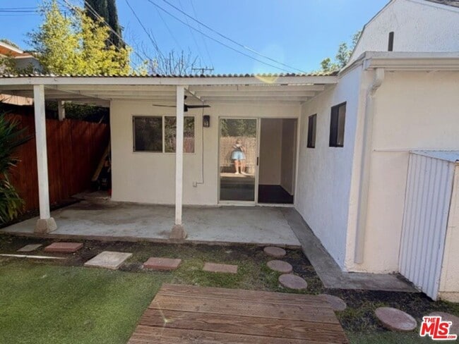 Building Photo - 540 Huntley Dr