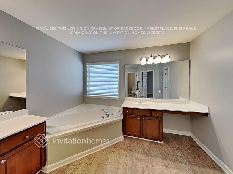 Building Photo - 3601 Darcy Ct