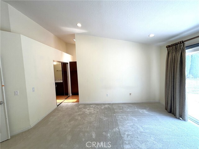 Building Photo - 904 Sky Meadow Pl