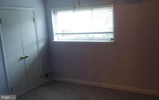 Building Photo - 7640 N Arbory Way