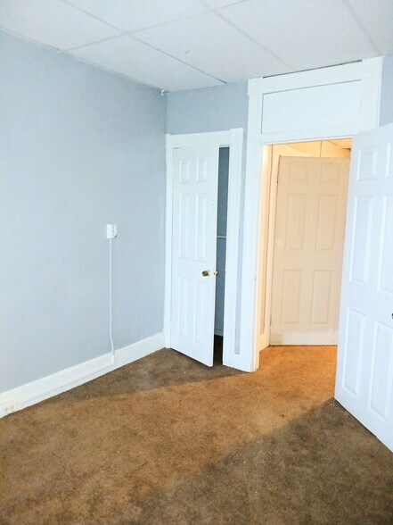 Building Photo - 3130 Stafford St