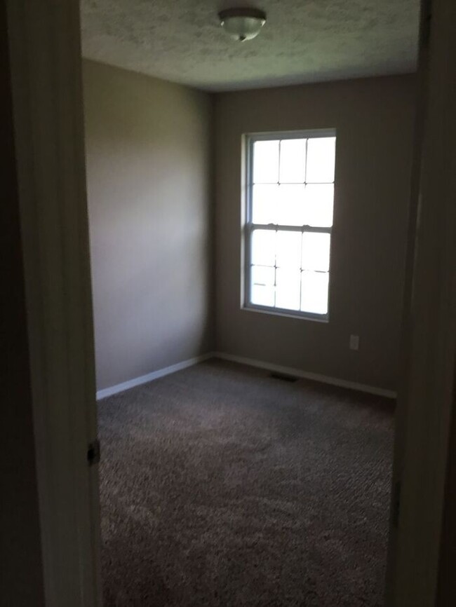 Building Photo - Great 3 bedroom located in the Bent Tree s...