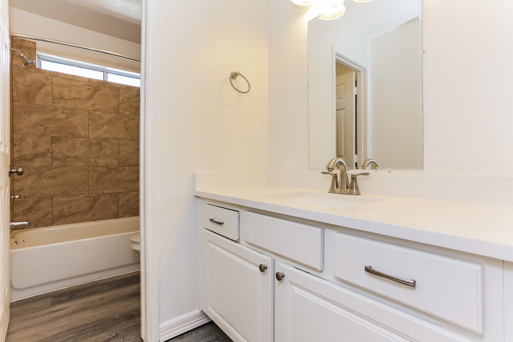 Building Photo - 408 Cedar Branch Dr