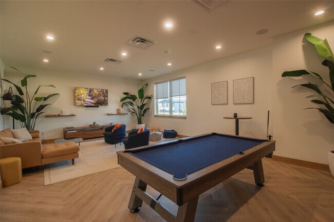 Building Photo - 119 Mooney Rd