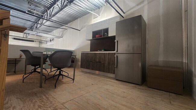 Building Photo - 1435 FM 1463