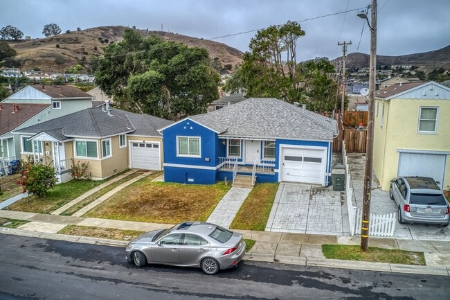 Building Photo - SOUTH SAN FRANCISCO HOME FOR RENT - $4,000/mo